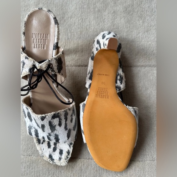 NWOT Jaguar lark heel - Picture 3 of 5
